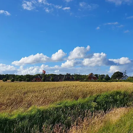 Reizendes-balkenhaus-mit-uriger-atmosphaere Casa de Férias *