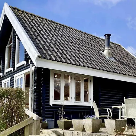 Gemuetliches-Ferienhaus-Mit-Meerblick-Holzofen-Und-Urigem-Charme Hejls